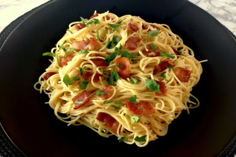 Espaguete à carbonara.